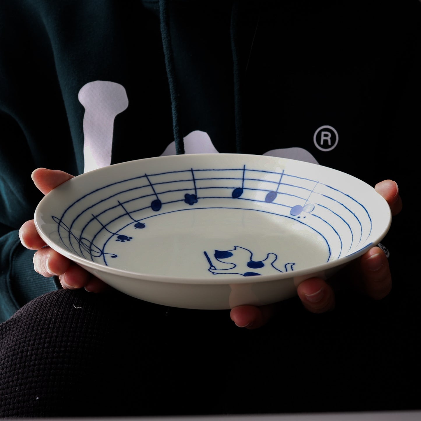 Nekomaruke Deep Plate 20.7cm - Maestro Cat Melody