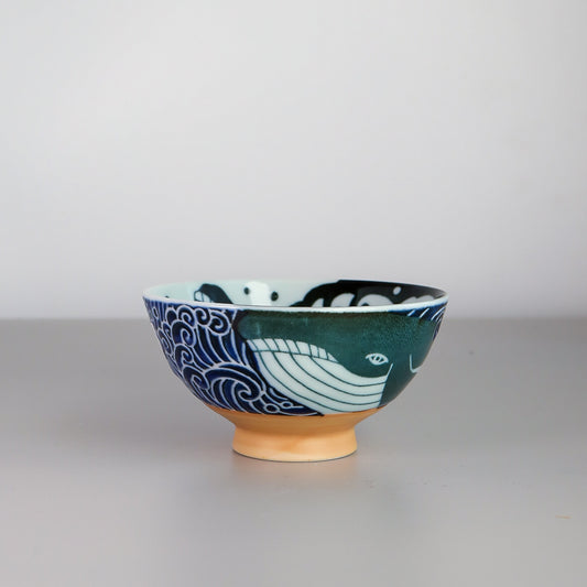 Small Teacup Rice Bowl 12cm - Shiranami Whale