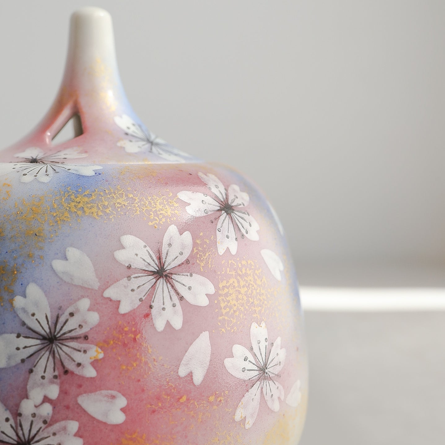 Kutani Ware Incense Burner - Sakura Blossom