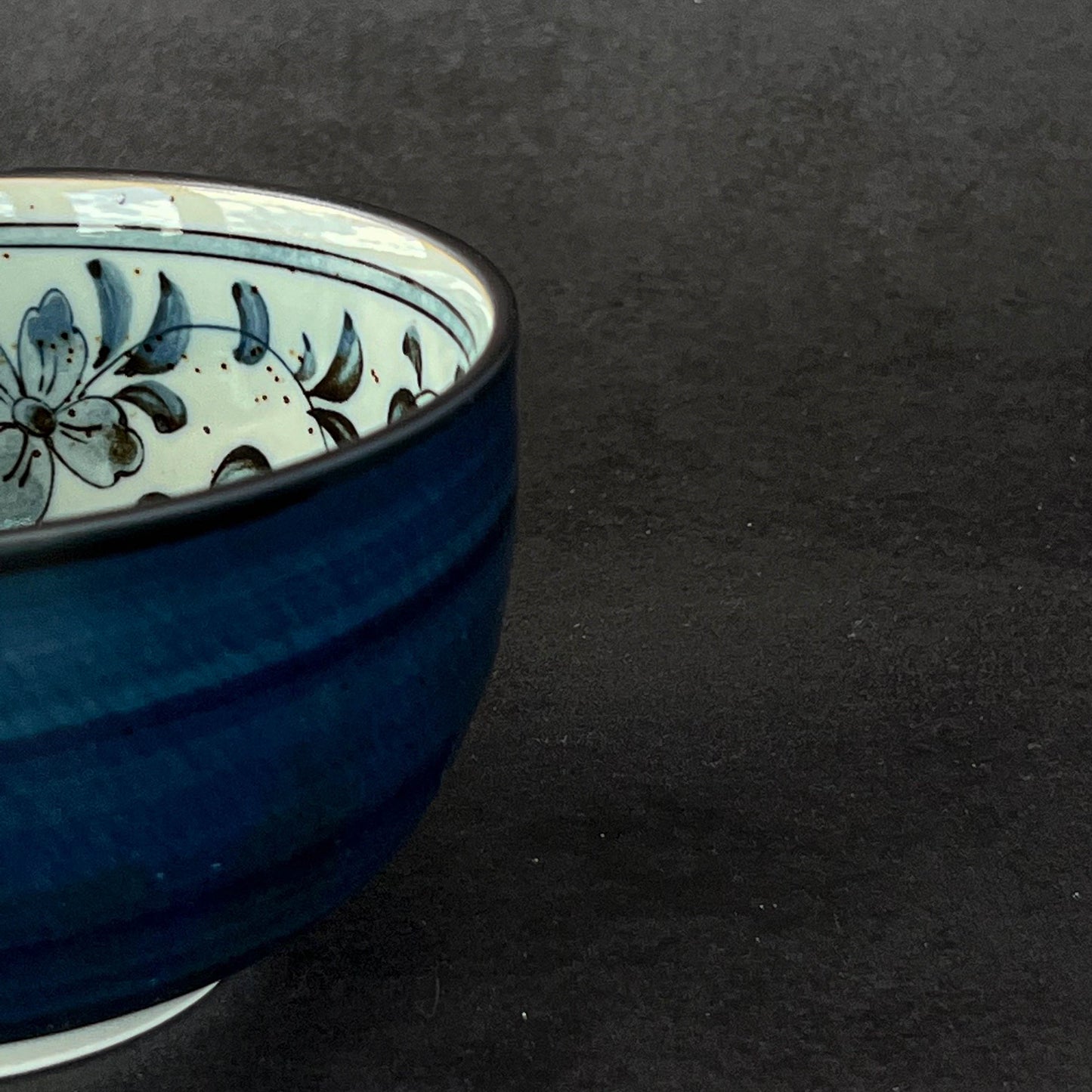 Blue White Arabesque Rice Noodle Donburi Bowl - 13cm / 15cm