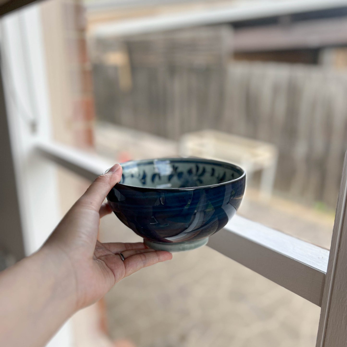 Blue White Arabesque Rice Noodle Donburi Bowl - 13cm / 15cm