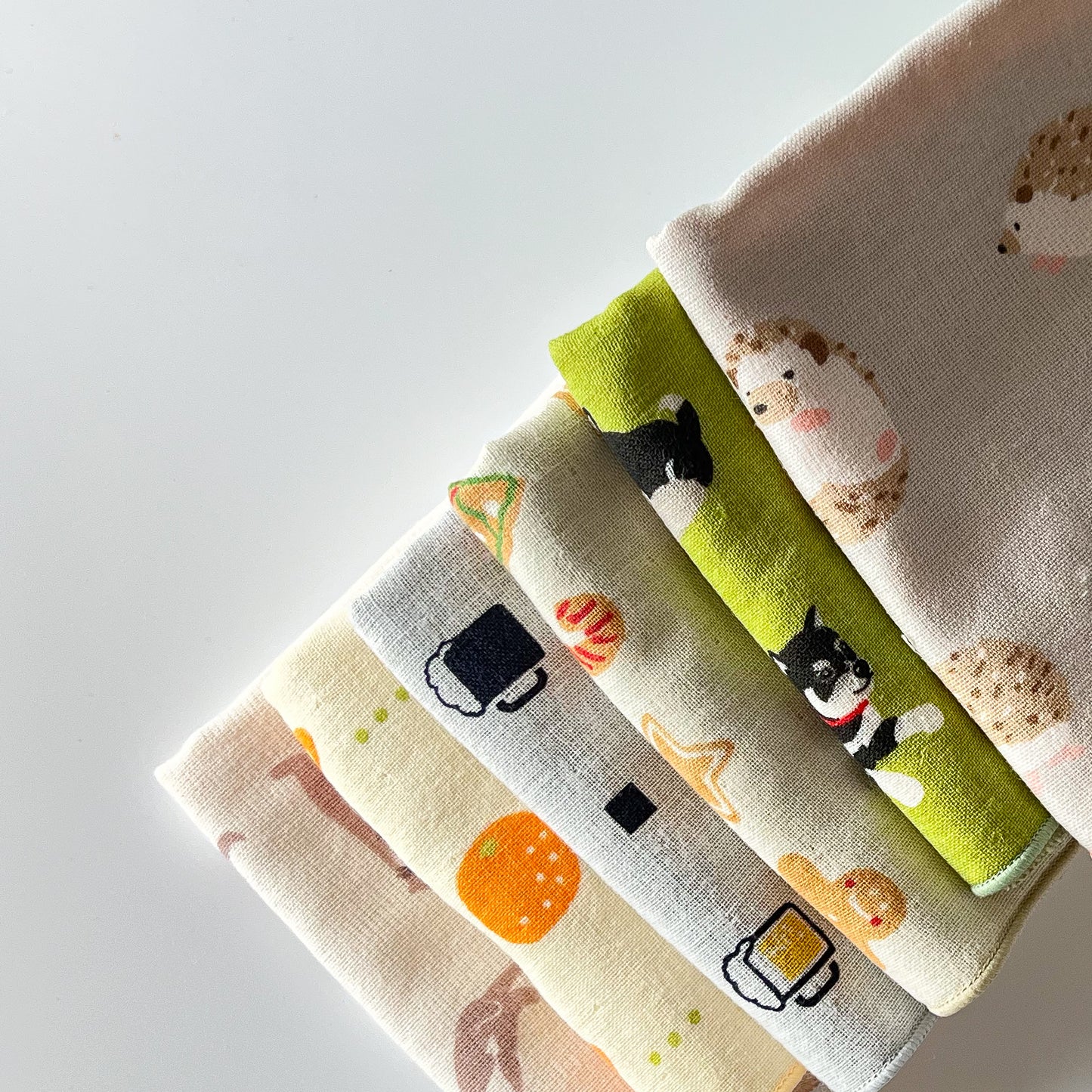 HAMAMONYO Cotton Towel Handkerchief 25cm - Love Otter