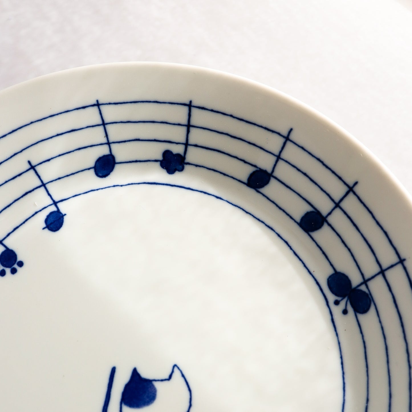 Nekomaruke Deep Plate 20.7cm - Maestro Cat Melody