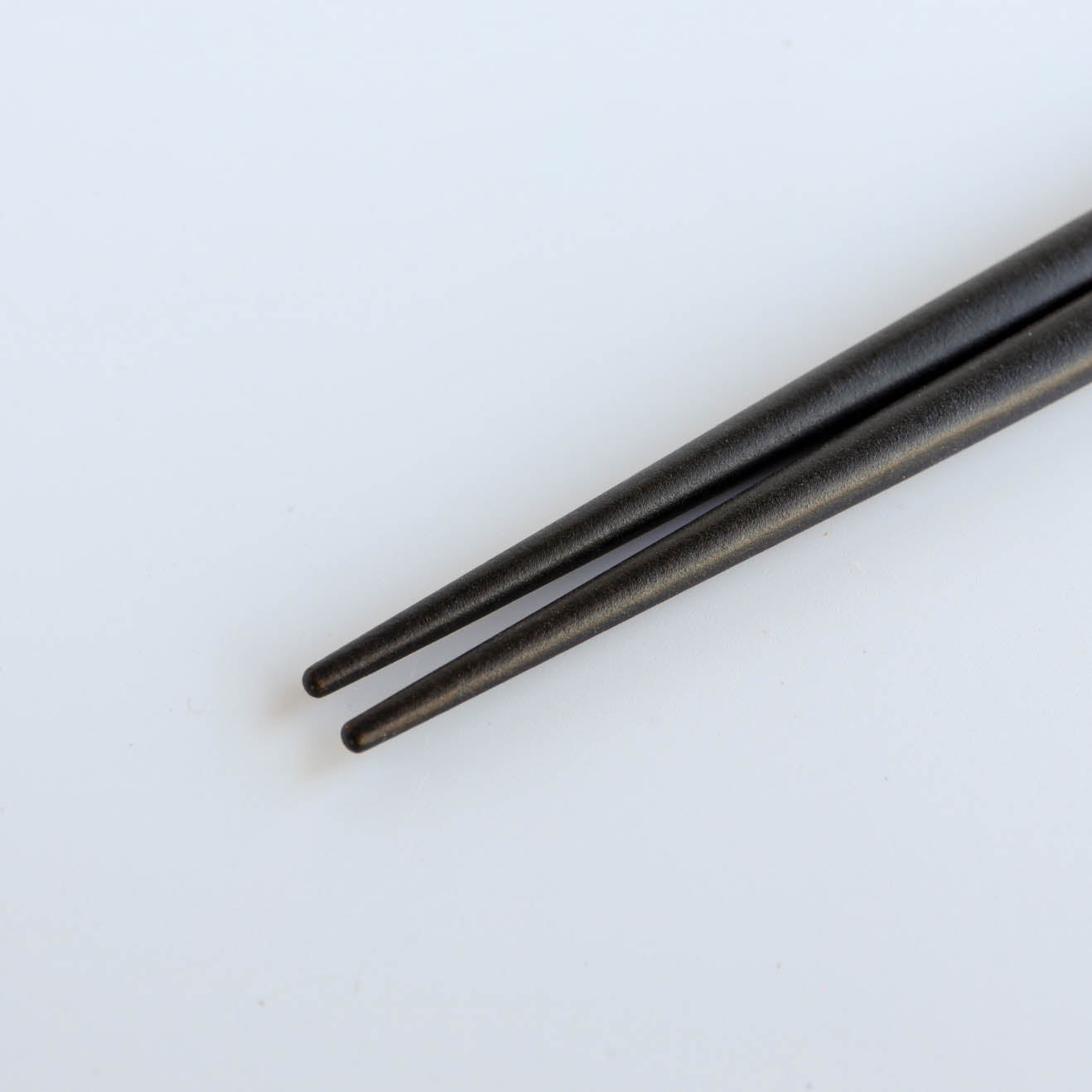 Daikoku-bashira Wooden Chopsticks 23cm - Black / Brown