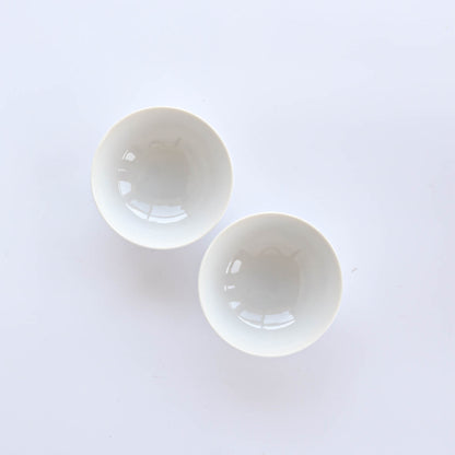 Easy-to-hold Tea Bowls (Pair)- Yoshino Cherry Blossoms